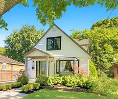 Spacious 2bdrm Home in Burlington