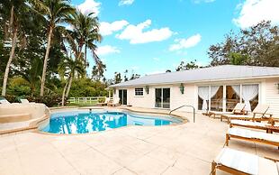 Casa Del Sol Chic 1-br Suite Poolside Bliss for 4