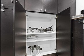 Specious Fully Private Studio apt With Laundry