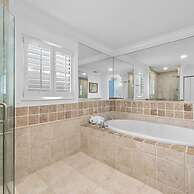 Brand New Spacious 3-bed Pool 20 MIN TO Beach