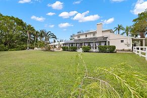 Brand New Spacious 3-bed Pool 20 MIN TO Beach