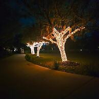 Brand New Spacious 3-bed Pool 20 MIN TO Beach