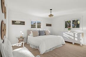 Brand New Spacious 3-bed Pool 20 MIN TO Beach