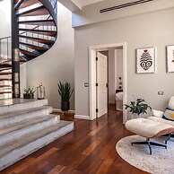 w 3BR Duplex Penthouse With Private Pool