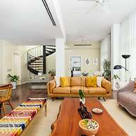 w 3BR Duplex Penthouse With Private Pool