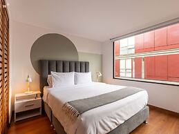 w Upscale 1BR in Cabrera