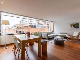 w Upscale 1BR in Cabrera