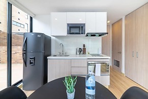 w Lovely Loft With Terrace in Santa Ana