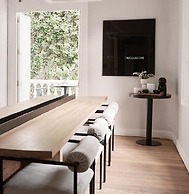 w Villa With Rooftop Terrace in Barranco