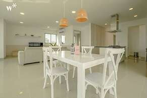w Lovely 2BR w AC in Sunny Cartagena