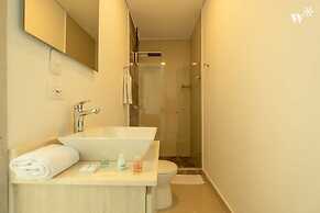 w Lovely 2BR w AC in Sunny Cartagena