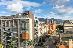 w Classy Loft in Pasadena