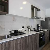 w Bright 2BR Duplex in Miraflores