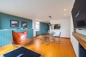 w Centric 2BR In Cabrera