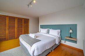 w Centric 2BR In Cabrera