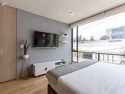 w Comfortable Loft in Santa Ana