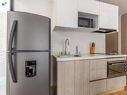 w Comfortable Loft in Santa Ana