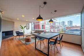 w Industrial 1BR In Cabrera