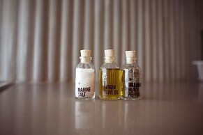 w Lush Loft in Laureles