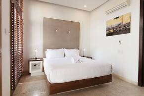 w Sophisticated 3BR House w AC in Cartagena