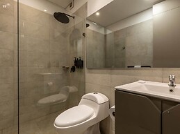 w Monochrome Loft With Terrace in Parque 93