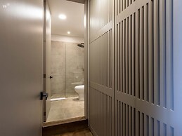 w Monochrome Loft With Terrace in Parque 93