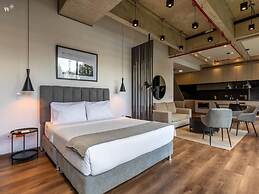 w Monochrome Loft With Terrace in Parque 93