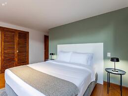 w Homey 2BR in Cabrera