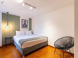 w Homey 2BR in Cabrera