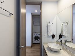 w Splendid Loft in Santa Ana