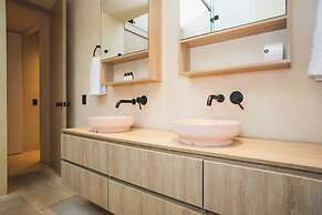 Stunning 1BR in Laureles