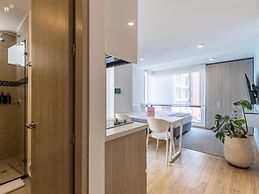 w Authentic Loft in Santa Ana