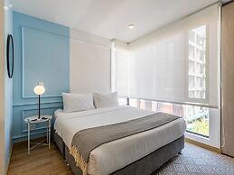 w Authentic Loft in Santa Ana