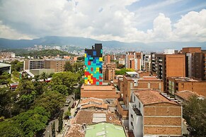 w Amazing Loft in Laureles