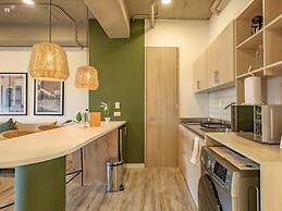 w Beautiful Loft With Balcony in Laureles