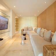 w Cool 4BR With Private Pool n AC in Cartagena