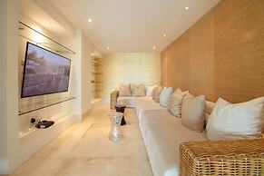 w Cool 4BR With Private Pool n AC in Cartagena