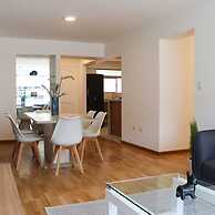 w Classy 2BR With City View in Miraflores