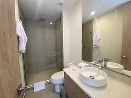 w Lively 1BR With Balcony in Cartagena