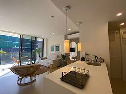 w Lively 1BR With Balcony in Cartagena