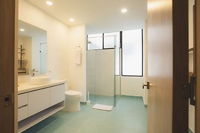 w Stunning 3BR With AC in Laureles