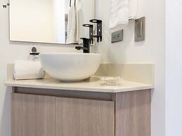 w Amazing 2BR w/ AC in Laureles