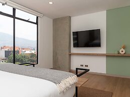 w Amazing 2BR w/ AC in Laureles