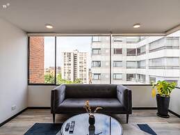 w Spectacular 2BR in Cabrera