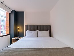 w Spectacular 2BR in Cabrera