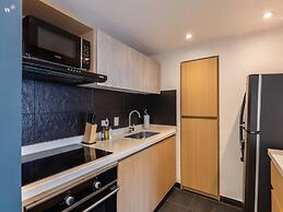 w Spectacular 2BR in Cabrera