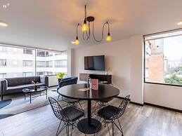 w Spectacular 2BR in Cabrera