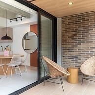 w Lovely 2BR w Balcony n AC in Laureles