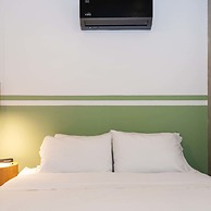 w Splendid 3BR w AC in Laureles