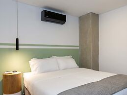 w Splendid 3BR w AC in Laureles